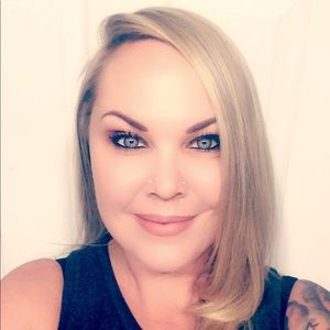 Meet your Posher, Aimee